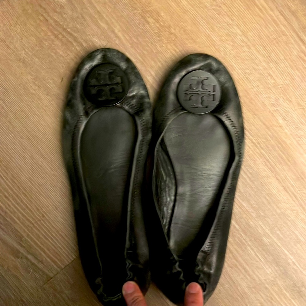 Tory Burch Black Leather Minnie Travel Ballet Size 12